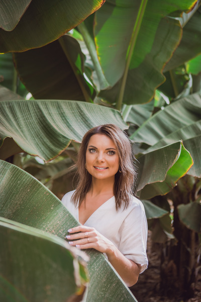 Kadi and banana trees